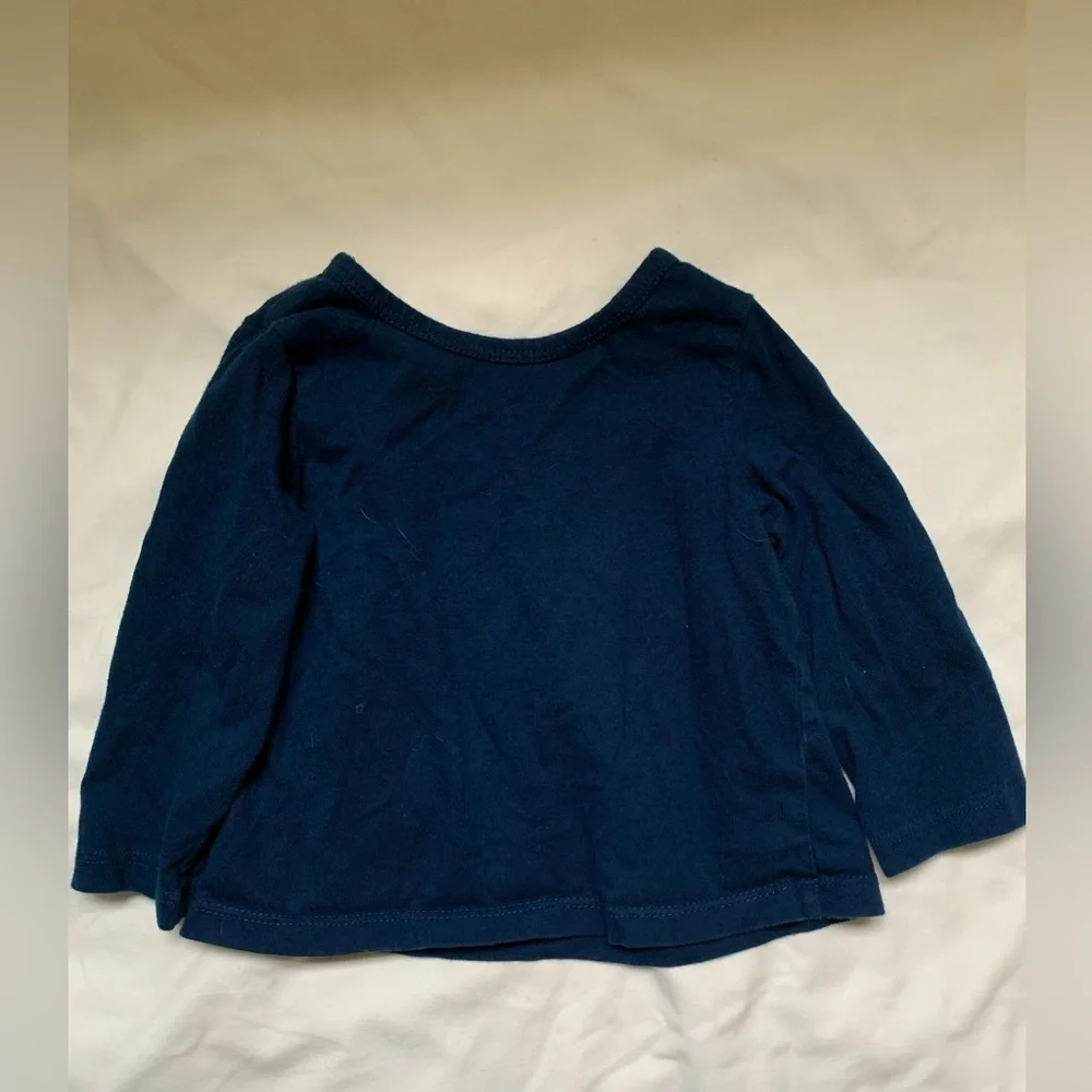 The Children’s Place 6-9 month long sleeve tshirt bundle